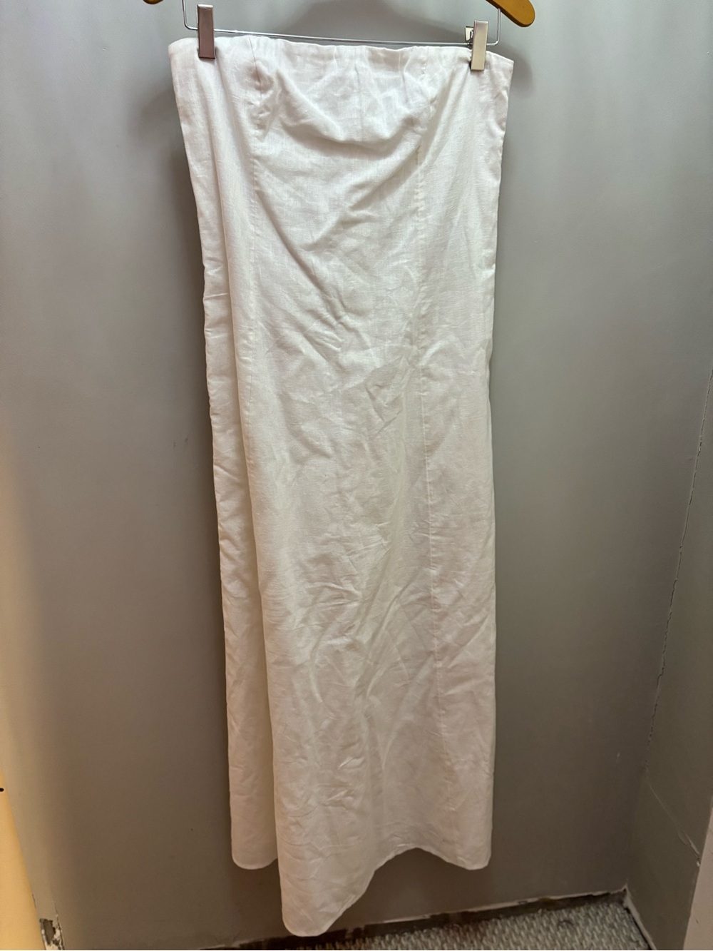 NWT Abercrombie & Fitch Strapless Cream Maxi Dress
